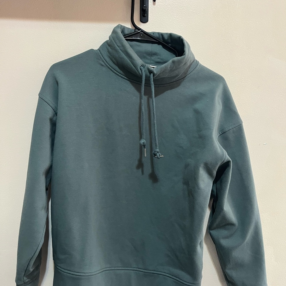 Men's Green Sweater
